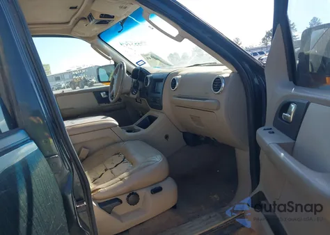 2004 Ford Expedition Eddie Bauer z USA, uszkodzony, nr VIN 1FMFU18L24LB14066